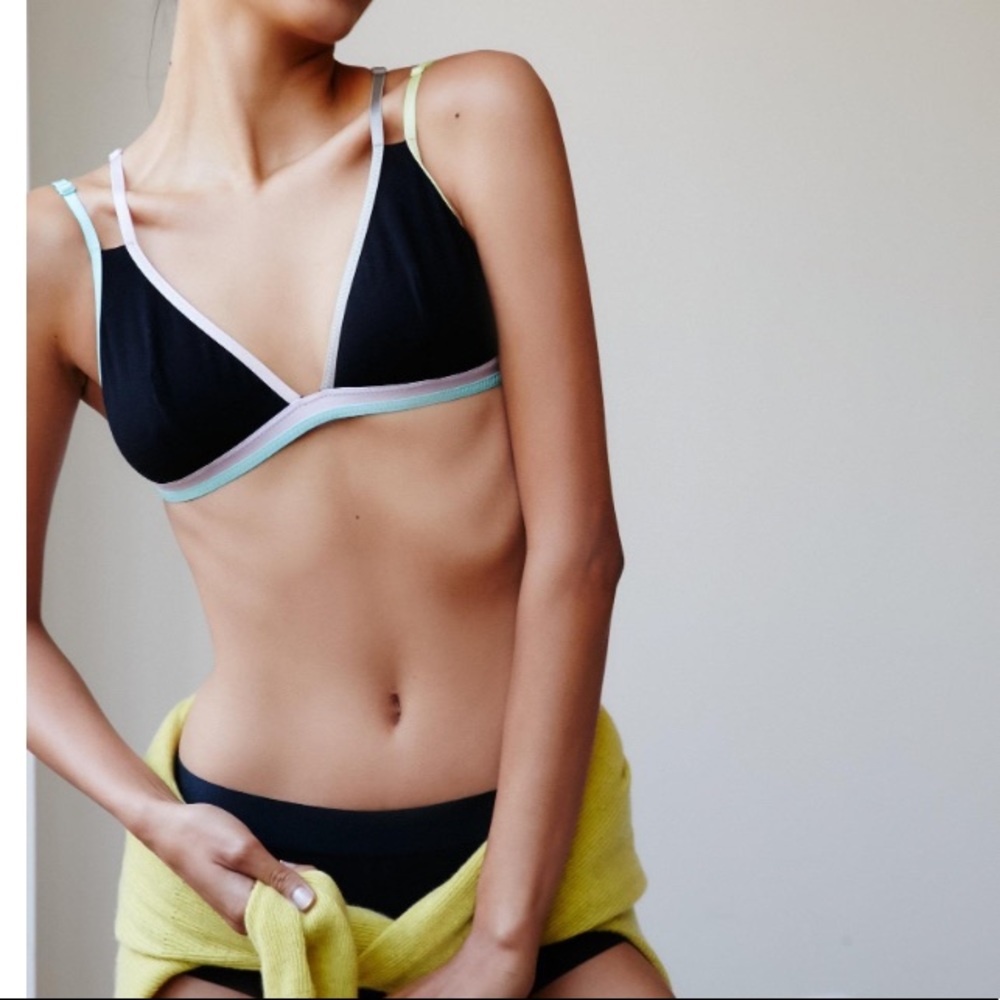 NWT Free People Finn triangle black bralette